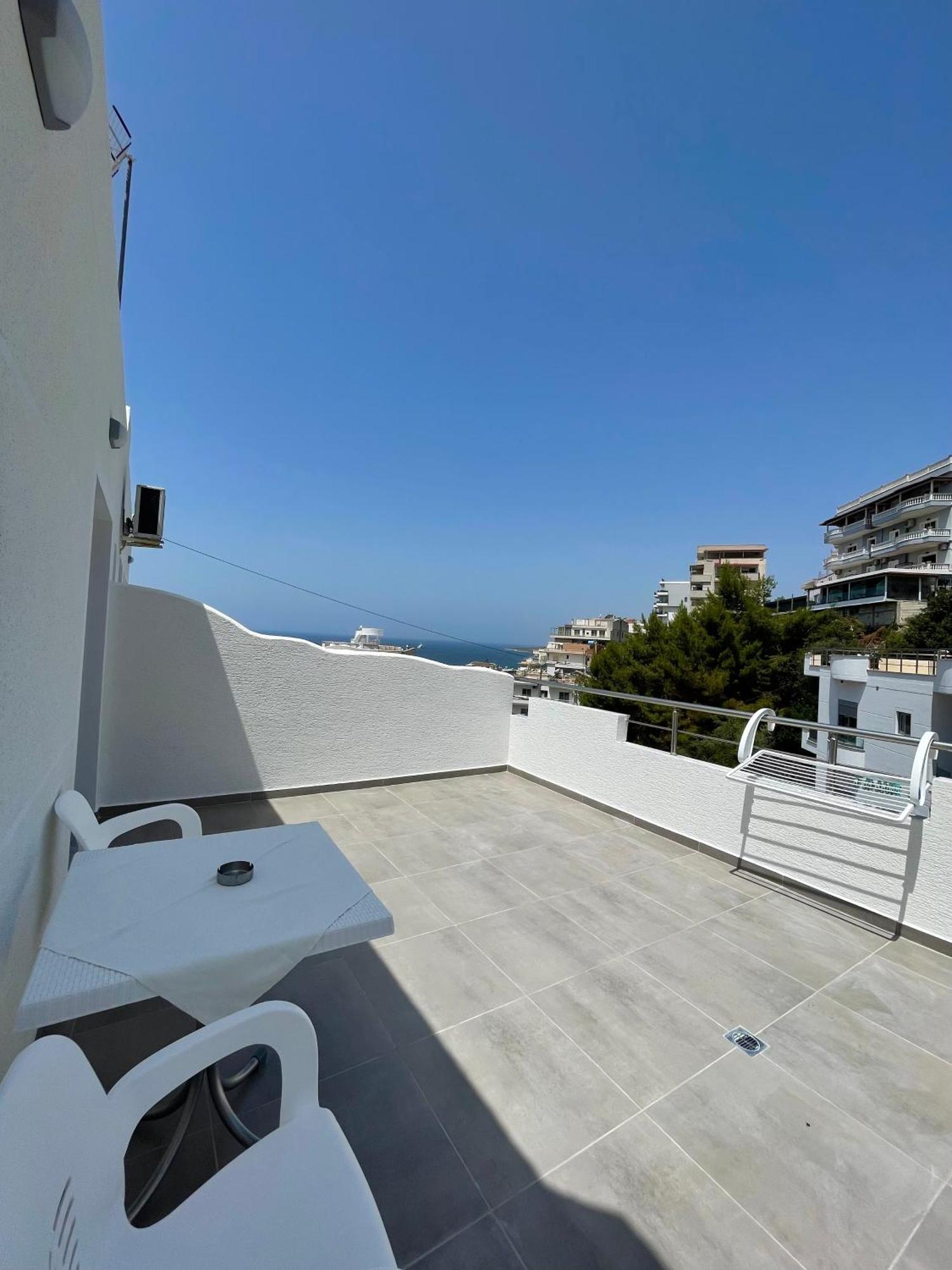 Keivi Guesthouse Sarande Exterior photo